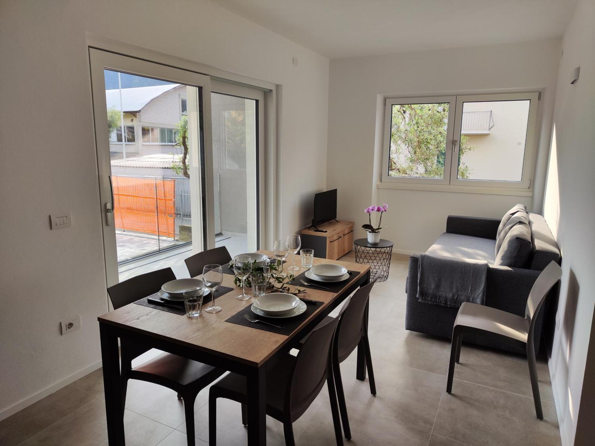 Apartamento Oasi Degli Ulivi Riva del Garda Exterior foto
